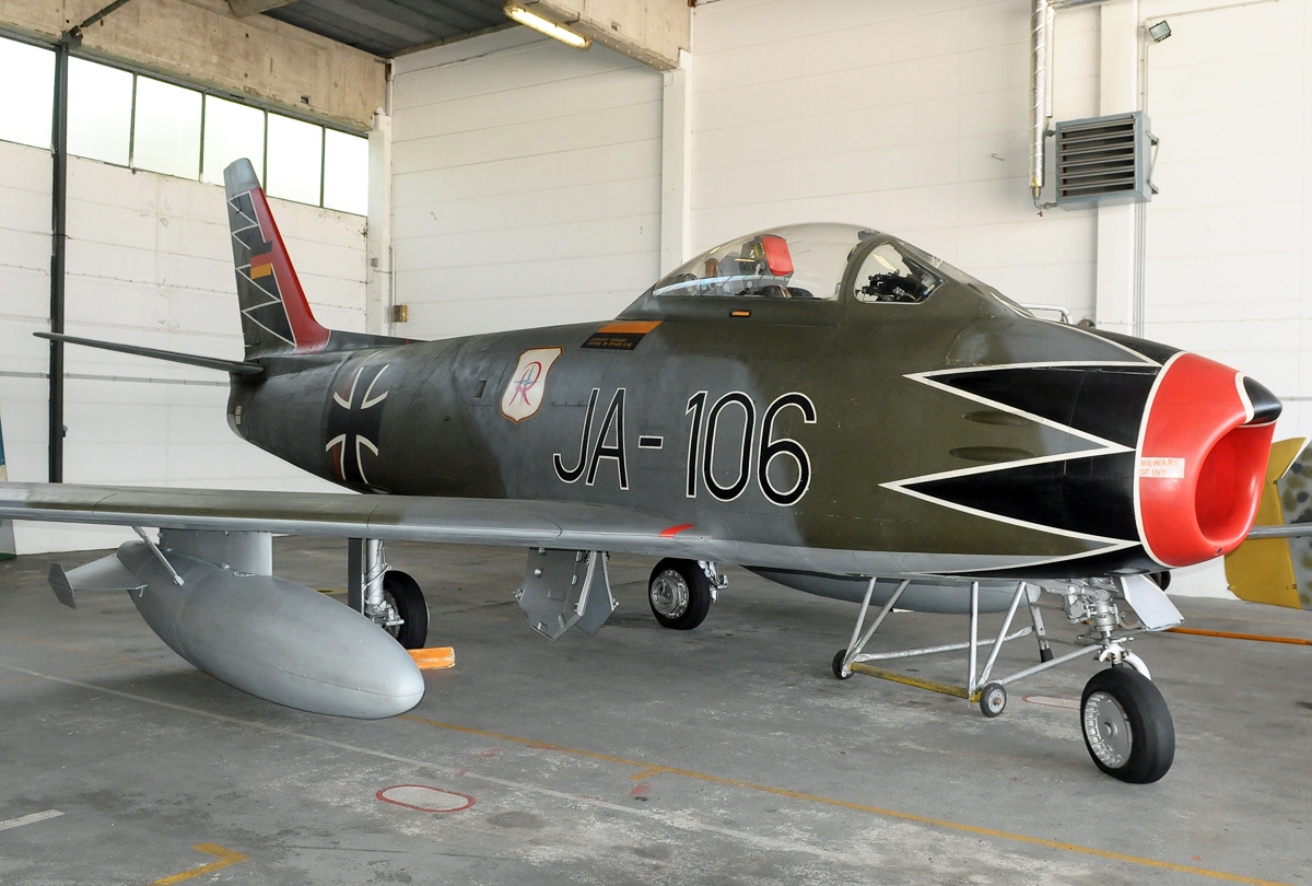 Vehicle Profile Canadair CL 13 Mk 5 Sabre Project News War vehicle-profile-canadair-cl-13-mk-5-sabre-project-news-war
